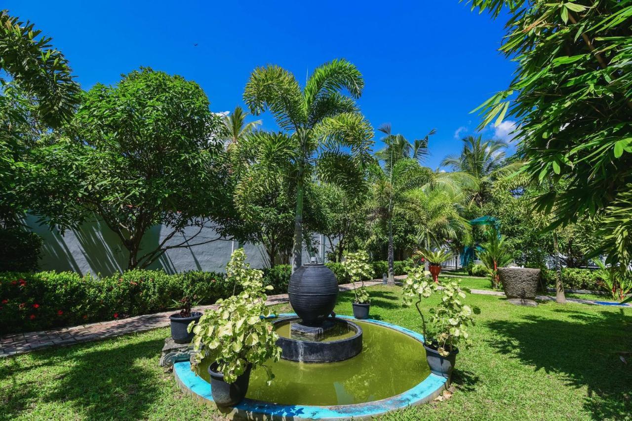 Kabalana Hotel & Villa Ahangama Exterior photo